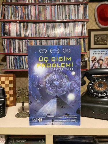 Üç Cisim Problemi 3 Kitap Set: 3 Cisim Problemi, Karanlık Orman, Ölümün Sonu