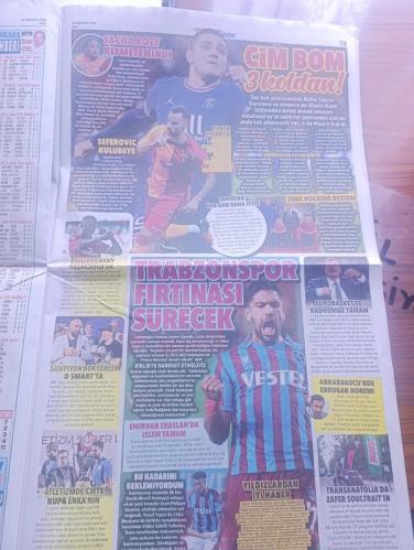 Posta Gazetesi - Turkish Newspaper - 30 Ağustos 2022 - 30 Ağustos 1922'de ulu önder Mustafa Kemal Atatürk'ün yaptığı bağımsızlık ateşi aynı heyecan ve aynı ruhla yanmaya devam ediyor - yüzyıllık destan 30 Ağustos Zafer Bayramı kutlu olsun - Nazım Hikmet Kuvayi milliye destanı'nda 26 Ağustos'ta başlayıp 30 Ağustos'ta sona eren büyük taarruzu bu dizelerle anlatmıştı şiir - Vakıfbank finans grubu 30 Ağustos Zafer Bayramı kutlaması - 100 yıldır her yıl yazan Rauf Tamer - ETStur 30 Ağustos Zafer Bayramı kutlu olsun - Koza Altın işletmeleri 30 Ağustos Zafer bayramı'nız kutlu olsun - Milli Piyango 30 Ağustos Zafer Bayramı kutlu olsun - Cumhurbaşkanı Recep Tayyip Erdoğan Türk'e kefen biçilemeyeceğini dünyaya ilan ettik - 100. Yıla özel 100 metrekarelik Türk bayrağı Fotoğrafı - 100. yıl zafer dalışı - Devlet Bahçeli Yunanistan'ın ödeyeceği bedel 30 ağustos'tan ağır olur - bugün 30 Ağustos yazan Murat Çelik - televizyonda 30 Ağustos Zafer Bayramı programı - 30 Ağustos 1922
