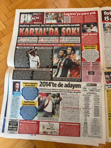 FOTOMAÇ GAZETESİ - 20 MAYIS 2012 - FENER'E İSPANYOL BOĞASI BORJA VALERO - BORJA VALERO - AYKUT KOCAMAN - G.SARAY, NURİ VE HAMİT İLE MASAYA OTURDU: İSTANBUL'DA BÜYÜK BULUŞMA - ŞÜKRÜ HANEDAR - NURİ ŞAHİN - HAMIT ALTINTOP - TUNCAY ŞANLI - SEMİH ŞENTÜRK - AZİZ YILDIRIM, METRIS'TEN SESLENDİ: F.BAHÇE, TÜRKİYE CUMHURİYETİ'DİR - JUHASZ'A EN İYİ TEKLİF BEŞİKTAŞ'TAN - ROLAND JUHASZ - VLADAN FILIPOVIC - AVRUPA'NIN KRALI CHELSEA - TRABZONSPOR UMUT BULUT'U KİRALIOR - UMUT BULUT - ÇAĞDAŞ SEVİNÇ - BARIŞ ERTÜL - EFE UYSAL - BRİCCİ - SON SÖZ YILDIRIM - MURAT ÇELİKEL - VEFA KÜÇÜK - UĞUR DÜNDAR - CİHAN KAMER - SERHAT ÇEÇEN - MURAT ÖZAYDINLI - VEDAT OLCAY - ABDULLAH KIĞILI - GİDENLER - GELENLER - ERCAN KARASU - TAHİR PEREK - ENDER ALKAYA - TOLGA AYTÖRE - MAXIMUS - GÜNEŞ'İN PRENSİ FORMICA - MAURO FORMICA - GUSTAVO COLMAN - CHUNG YONG LEE - DAVID N'GOG - FRANK RIJKAARD - ABDENNOUR PAZARLIĞI - AYMEN ABDENNOUR - ŞENER, PLATINI İLE GÖRÜŞTÜ - MICHEL PLATINI - GIANNI INFANTINO - SADRİ ŞENER - NEVZAT ŞAKAR