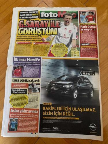 FOTOMAÇ GAZETESİ - 21 MAYIS 2012 - F.BAHÇE DZEKO'NUN PEŞİNDE - EDIN DZEKO - FENERBAHÇELİLER YİNE ONU SEÇTİ: BU SEVDA BİTMEYECEK - AZİZ YILDIRIM 10. KEZ FENERBAHÇE KULÜBÜ BAŞKANLIĞI'NA SEÇİLDİ - SOK! ALİ KOÇ YOK - ÖZAYDINLI DA BIRAKTI - MURAT ÖZAYDINLI - CİMBOM'DAN ÇILGIN LİSTE - FATİH TERİM - ÜNAL AYSAL - KAKA - BERBATOV - NILMAR - HAMİT ALTINTOP - NURİ ŞAHİN - UMUT BULUT - SALOMON KALOU - DIRK KUYT - LUKAKU - GILARDINO - JI-SUNG PARK - GROSICKI - LASSANA DIARRA - EMMANUEL EBOUE - HAYVUTÇU GİTTİ RANGNICK GELİR TI - TAYFUR HAVUTÇU - LIPPI - BENITEZ - ZICO - REHAGEL - RALF RANGNICK - SAMET AYBABA - MEHMET ÖZDİLEK - SONER İMZALARIYOR - SONER AYDOĞDU - TRABZON'A SÜRPRİZ JEST - NEVZAT ŞAKAR - İBRAHİM KIZIL - MUHAMMET DEMİR - DROGBA BAŞKA BAHARA - DIDIER DROGBA - CEKETİNİ KOYDU YİNE KAZANDI - ABDULLAH KIĞILI - NİHAT ÖZDEMİR - MİTHAT YENİGÜN - ŞEKİP MOSTUROĞLU - İLHAN EKŞİOĞLU - ALAEDDİN ALİ YILDIRIM - ÖMER TEMELLİ - HÜSEYİN E. TOPBAŞ - SEMİH ÖZSOY - TALAT YILMAZ - ENDER ALKAYA