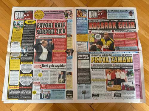 FOTOMAÇ GAZETESİ - 22 MAYIS 2012 - BARIŞ ERTÜL'DEN PARA REKORU - BRİCCİ BANKOLARI VERDİ - BASKETBOLDAKİ SÜPER DERBİYİ ORHUN GENCER ANALİZ ETTİ -  ABDULLAH AVCI - TÜRKİYE-GÜRCİSTAN - URUGUAYLI GOLCÜNÜN MENAJERİ BOLOTNICOFF İSTANBUL'A GELDİ - FENER'DE FORLAN BOMBASI - AYKUT KOCAMAN - DIEGO FORLAN - DANIEL BOLOTNICOFF - TERİM'İN GÖZÜ BATALLA'DA - FATİH TERİM - PABLO BATALLA - KÖPRÜLER SARI-KIRMIZI - KOCAMAN AÇIK KAPI BIRAKTI - GÜNEŞ'E TAM YETKİ - SADRİ ŞENER - ŞENOL GÜNEŞ - NEVZAT ŞAKAR - BENİM DE OYUM AZİZ YILDIRIM'A - AZİZ YILDIRIM - HINCAL ULUÇ - HAVUTÇU TOPA TUTTU - TAYFUR HAVUTÇU - LİG 10 AĞUSTOS'TA BAŞLIOR - PFDK'NIN F.BAHÇE'Yİ AKLAYAN KARARLARININ GEREKÇELERİ ORTAYA ÇIKMAYA BAŞLADI: SUÇLU ESCUDO - CENK TOSUN İÇİN YENİ HAMLE - MOUSSA SOW - 48 KİŞİYE SEYİR YASAĞI - HAKKI YALÇIN - ALİ KOÇ - EMRE, GELECEĞİYLE İLGİLİ SPEKÜLASYONLARA TV'DEN AÇIKLIK GETİRDİ -  EMRE BELÖZOĞLU - AYKUT DEMİR - MUSA NİZAM - SERDAR AZİZ - ÇAĞLAR BİRİNCİ - MEHMET BATDAL - AMİL DİLAVER - SERCAN YILDIRIM