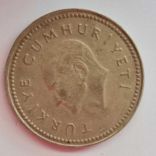 TÜRKİYE    1992    5000  LİRA