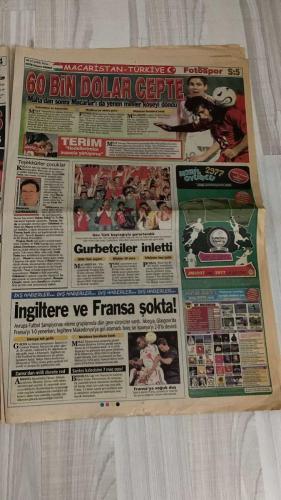 FOTOSPOR SPOR GAZETESİ - TURKISH NEWSPAPER - DOĞUM GÜNÜ HEDİYESİ  - EKSİKSİZ TAM TAKIM GAZETE -  8 EKİM 2006 PAZAR  ZICO - GERETS - INAMOTO - KEITA - COULIBALY - TIGANA - HELGUERA - LUCIANO - MUSTAFA YÜCEDAĞ - ZİYA DOĞAN - TUNCAY ŞANLI - TALAY ERKER - ERGUN HİÇYILMAZ - SİNAN ENGİN - HAYRİ ÜLGEN - OSMAN KORKMAZEL - ARİF KOCABIYIK - UĞUR BEKDEMİR - NURİ ALBAYRAK - FATİH TEKKE - HÜSEYİN ÇİMŞİR - MUSAMPA - YATTARA - WERNER LORANT - YUSUF ŞİMŞEK - HADZİBEGİÇ  SAĞLAMCI GALATASARAY’A GELİYOR - ZICO ANKARA’DA İKİ BOMBA PROVADA - INAMOTO YOLCU, KEITA VE COULIBALY GELİYOR - TIGANA’NIN SİPARİŞLERİ: HELGUERA VE LUCIANO - MACARİSTAN TAMAM, SIRADA MOLDOVA - FENERBAHÇE’DEN KAF-KAF’A DARBE - ZİYA DOĞAN ÇILDIRDI: DELİKANLI OLUN BE! - SANLI TÜRKİYEM TARİHİ GALİBİYET - İSTANBUL BELEDİYE MALATYA’DA LİDER - VESTEL MANİSA’DAN TERİM’E SİTEM - HADZİBEGİÇ’İN DOĞUM GÜNÜ - TRABZONSPOR BAŞKANI: HÜSEYİN’İ RAKİBE VERMEM - MUSAMPA KORKUTTU - YATTARA’DAN SELAM VAR - LORANT: BEN ZOR GÜNLERİN ADAMIYIM - GENÇLERBİRLİĞİ-