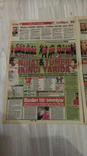 FOTOSPOR SPOR GAZETESİ - TURKISH NEWSPAPER - DOĞUM GÜNÜ HEDİYESİ  - EKSİKSİZ TAM TAKIM GAZETE -   11 EKİM 2006 ÇARŞAMBA  TOMAS - JAN NAHUM - GÖKHAN GÜÇKAYA - HAKAN ŞÜKÜR - FATİH TERİM - ÜMİT ÖZAT - EDU - DEIVID DE SOUZA - CAN ARAT - TAHİR KIRAN - ZİCO - ZİYA DOĞAN - HÜSEYİN ÇİMŞİR - NİHAT KAHVECİ - TUNCAY ŞANLI - SERVET ÇETİN - VOLKAN DEMİREL - ARDA TURAN - ÜMİT KARAN - MEHMET TOPUZ - SABRİ SARIOĞLU - YUSUF ŞİMŞEK - HADZİBEGİÇ  TOMAS’IN FISILTISI - JAN NAHUM RÖPORTAJI - MOLDOVA’YI YENİP 9 PUAN HEDEFİ - TERİM: HAKAN’I OYNATIRIM - HAKAN ŞÜKÜR: FORMA HAKKIMDIR - ANKARA’YA DİKKAT - ÜMİT ÖZAT’TAN UYARI - HÜSEYİN ÇİMŞİR’E PATLADI - ZİYA DOĞAN BIRAKMAZ - EDU’NUN STEPNE’Sİ CAN ARAT - TAHİR KIRAN’IN KADER GÜNÜ - ZİCO’DAN SAMBACILARA DESTEK - ANKARASPOR TEHLİKELİ RAKİP - CELL’OCANLAR MİLLİ TAKIM YANINDA - TÜRKİYE-MOLDOVA AVRUPA ŞAMPİYONASI ELEME MAÇI - NİHAT KAHVECİ: TARİHİ BİR GECE OLACAK  FENERBAHÇE - GALATASARAY - BEŞİKTAŞ - TRABZONSPOR - ANKARASPOR - ANKARAGÜCÜ - BURSASPOR - DENİZLİSPOR - ÇA