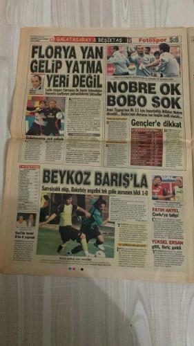 FOTOSPOR SPOR GAZETESİ - TURKISH NEWSPAPER - DOĞUM GÜNÜ HEDİYESİ  - EKSİKSİZ TAM TAKIM GAZETE -   12 EKİM 2006 PERŞEMBE  RICARDINHO - TIGANA - İBRAHİM CEVAHİR - STEPANOV - ALBAYRAK - ALEX - TALAY ERKER - SİNAN ENGİN - HAYRİ ÜLGEN - OSMAN KORKMAZEL - ARİF KOCABIYIK - ERGUN HİÇYILMAZ - HAKAN ŞÜKÜR - TUNCAY ŞANLI - HİDAYET TÜRKOĞLU - SEMİH YUVA - NEDİM KARAKAŞ - MUAMMER GÜLER  BEŞİKTAŞ’TA RICARDINHO’YA “BİZİM HAGİ’MİZ OL” TEKLİFİ - TRABZONSPOR STEPANOV İÇİN CHELSEA’YE TEPKİLİ - ROMA ALEX İLE GÖRÜŞTÜ - MİLLİ TAKIM MOLDOVA’YI 5-0 YENDİ - HAKAN ŞÜKÜR 4 GOL ATTI - TUNCAY’IN GOLÜYLE FARK 5’E ÇIKTI - GALATASARAY 101 YAŞINDA - EFES PİLSEN DENVER NUGGETS’A YENİLDİ - TELEKOM ZOR GRUBA DÜŞTÜ - İZMİR BÜYÜKŞEHİR ARKAS İLE KARŞILAŞIYOR - GALATASARAY AYHAN ŞAHENK SALONU’NDA OYNAYACAK - FENERBAHÇE ÜLKER-BEŞİKTAŞ MAÇINA İPEKÇİ YASAĞI - VOLEYBOLDA ZİRAAT BANKASI GALATASARAY’I YENDİ - MUAMMER GÜLER YEŞİLYURT’U ZİYARET ETTİ - BEŞİKTAŞ HENTBOLDA AVRUPA’DA TUR ATLADI  FENERBAHÇE - GALATASARAY - BEŞİKTAŞ - TRA
