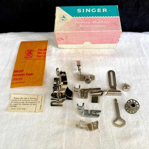 1950 İngiltere Singer Dikiş Makine Aksesuar Seti