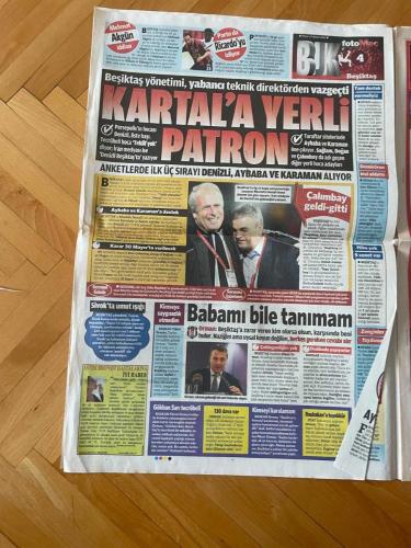 FOTOMAÇ GAZETESİ - 27 MAYIS 2012 - GALATASARAY'DAN TARAFTARI AYAĞA KALDIRACAK MÜTHİŞ TRANSFER GİRİŞİMİ! FUTBOLUN DAHİ ÇOCUĞU ANTONIO CASSANO CIMBOM'A GELİYOR - FENER'LE ANLAŞTIM - MEHMET TOPAL - DENİZLİ AĞIR BASIYOR - MUSTAFA DENİZLİ - RIZA ÇALIMBAY - HİKMET KARAMAN - SÜPER LİG'E SON BİLET - KARAKOLDA BİTTİ - BURAK YILMAZ - ŞENOL GÜNEŞ - TRABZON'A KORELİ FORVET LEE İLE DÖNECEK - MEHMET AKGÜN - RICARDO - PORTO - KARTAL'A YERLİ PATRON - TAYFUR HAVUTÇU - SAMET AYBABA - ERTUĞRUL SAĞLAM - ZİYA DOĞAN - ÇALIMBAY GELDİ-GİTTİ - GEROMEL - TOMAS SIVOK - FIKRET ORMAN - GÖKHAN SARI - FIN İŞTE KAZA - TURGAY DEMİR - RÜŞTÜ AY-YILDIZLI TAKIMA VEDA ETTİ - RÜŞTÜ REÇBER - PETRI PASANEN - SELİM KORAY - ABDULLAH AVCI - HASAN ALİ'DEN SİFTAH - ALİ YILDIRIM - EMRE - SADRİ ŞENER - KORE'DEN ELİ DOLU DÖNECEK - GÜNEŞ'İN PRENSİ LEE CHUNG-YONG - YONG - MAURO FORMICA - N'GOG - DAVID N'GOG - CAREW - BAMBA - EXPO'DA GÜNEŞ ACTI - NEVZAT ŞAKAR - ALPER POTUK ZORA GİRDİ - İBRAHİM KIZIL - COCA-COLA - AHMET ÇALIK - MUHAMMET