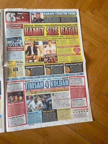 FOTOMAÇ GAZETESİ - 27 MAYIS 2012 - GALATASARAY'DAN TARAFTARI AYAĞA KALDIRACAK MÜTHİŞ TRANSFER GİRİŞİMİ! FUTBOLUN DAHİ ÇOCUĞU ANTONIO CASSANO CIMBOM'A GELİYOR - FENER'LE ANLAŞTIM - MEHMET TOPAL - DENİZLİ AĞIR BASIYOR - MUSTAFA DENİZLİ - RIZA ÇALIMBAY - HİKMET KARAMAN - SÜPER LİG'E SON BİLET - KARAKOLDA BİTTİ - BURAK YILMAZ - ŞENOL GÜNEŞ - TRABZON'A KORELİ FORVET LEE İLE DÖNECEK - MEHMET AKGÜN - RICARDO - PORTO - KARTAL'A YERLİ PATRON - TAYFUR HAVUTÇU - SAMET AYBABA - ERTUĞRUL SAĞLAM - ZİYA DOĞAN - ÇALIMBAY GELDİ-GİTTİ - GEROMEL - TOMAS SIVOK - FIKRET ORMAN - GÖKHAN SARI - FIN İŞTE KAZA - TURGAY DEMİR - RÜŞTÜ AY-YILDIZLI TAKIMA VEDA ETTİ - RÜŞTÜ REÇBER - PETRI PASANEN - SELİM KORAY - ABDULLAH AVCI - HASAN ALİ'DEN SİFTAH - ALİ YILDIRIM - EMRE - SADRİ ŞENER - KORE'DEN ELİ DOLU DÖNECEK - GÜNEŞ'İN PRENSİ LEE CHUNG-YONG - YONG - MAURO FORMICA - N'GOG - DAVID N'GOG - CAREW - BAMBA - EXPO'DA GÜNEŞ ACTI - NEVZAT ŞAKAR - ALPER POTUK ZORA GİRDİ - İBRAHİM KIZIL - COCA-COLA - AHMET ÇALIK - MUHAMMET