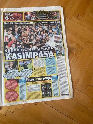 FOTOMAÇ GAZETESİ - 28 MAYIS 2012 - DÜNYADA MESSI'Yİ DURDURABİLEN TEK ADAM, ŞİMDİ CIMBOM YOLUNDA CAMBIASSO - ESTEBAN CAMBIASSO - FELIPE MELO - FATİH TERİM - İŞTE FENER'IN AMBRAT PLANI - NORDIN AMRABAT - REHA MUHTAR - BERBATOV İSTANBUL'DA - DIMITAR BERBATOV - KARTAL'DA SON ADAY DOLL - THOMAS DOLL - SON SÜPER PAŞA - YILDIRIM DEMİRÖREN - DENİZLİ'DEN 'GELİRİM' MESAJI - MUSTAFA DENİZLİ - MEHMET TOPAL FENER'E 5 YILLIK İMZA ATACAK - CASSANO'YU ARAŞTIRIR - ANTONIO CASSANO - DIEGO SÜRPRIZİ - DIEGO ANGELO - ALPER POTUK - HAVAYI BULUTLANDIRIYOR - EMRE BELÖZOĞLU - AHMET BULUT - EMRE'YE KOŞULLU ANLAŞMA - AYKUT KOCAMAN - ADRIANO - TOTA MÜJDESİ - GIROUD İMKANSIZ - OLIVIER GIROUD - LUCIANO SPALLETTI - MEHMET TOPAL'DAN 5 YILLIK İMZA - TINO COSTA - HASAN ALİ ÇOK HEYECANLI - HASAN ALİ KALDIRIM - VELİAHTI KAPTILAR - CEMİL TURAN - SERDAR KULBİLGE - İBRAHİM AKIN - ÜMİT KARAN - SÖZ SAVUNMANIN - İLHAN EKŞİOĞLU - ŞEKİP MOSTUROĞLU - CEMAAT ELE GEÇİREMEZ - NİHAT ÖZDEMİR - AZİZ YILDIRIM - DAHA NE SÖYLESİN - SAMET
