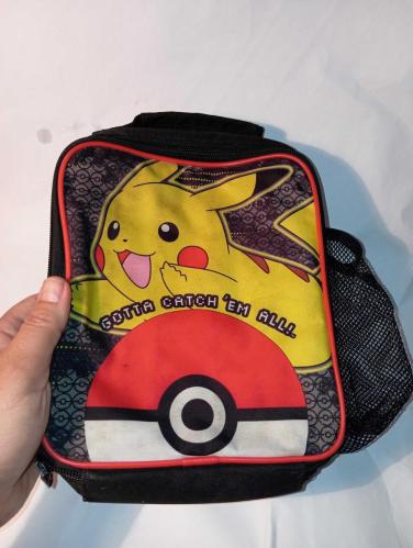 Pokemon Beslenme Çantası Pikachu