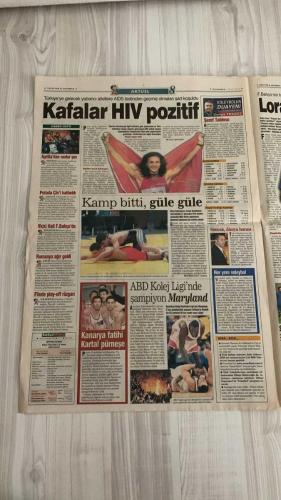 FOTOMAÇ SPOR GAZETESİ - TURKISH NEWSPAPER - DOĞUM GÜNÜ HEDİYESİ  - EKSİKSİZ TAM TAKIM GAZETE -3 NİSAN 2002 ÇARŞAMBA  ÖZHAN CANAYDIN - ALİ SAMİ YEN - ŞÜKRÜ ERGÜN - DERYA TAŞDELEN - MUSTAFA SANGÜL - FAHRİYE YEN - ERKAN KOYUNCU - SÜLEYMAN AYDOĞDU - ORHAN ÇAVUŞOĞLU - TARKAN - BURAK ELMAS - ÖZER SARAÇOĞLU - LUCESCU - MONDRAGON - BÜLENT KORKMAZ - BERKANT - AYHAN - EMRE - YAŞAR YALÇIN - ERGÜN - PEREZ - CAPONE - VICTORIANO - SÜLEYMAN GÖLTEKİN - CENGİZ TOKGÖZ - VICKI HALL - MUSTAFA YOGHUN - TAYFUN BAYINDIR - AHMET KANDEMİR  GALATASARAY VEFA - TARAFTAR - SPOR SEVGİ BARIŞ VE DOSTLUK - 9 PUANA 20 BİN DOLAR PRİM - TRABZONLULAR KARŞILADI - ALEYHTE TEZAHÜRAT - ÖZGÜRLÜK İÇİMİZDE - ELMAŞ-SARAÇOĞLU BASTIRDI - GOL İDMANI - CEZA SINIRI - ERGÜN VE PEREZ SEVİNCİ - AIDS TESTİ ŞARTI - POTADA ÇİN’İ KATLADIK - FENERBAHÇE’DE VICKI HALL - ROMANYA AĞIR GELDİ - FİLEDE PLAY-OFF - KANARYA FATİHİ KARTAL - ALTIN KARMA - VOLEYBOLUN DUAYENİ CENGİZ TOKGÖZ  GALATASARAY - TRABZONSPOR - SAMSUNSPOR - İSTANBULSPOR - FENERBAHÇE