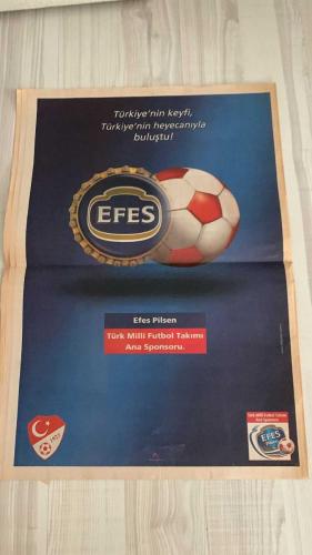 FOTOMAÇ SPOR GAZETESİ - TURKISH NEWSPAPER - DOĞUM GÜNÜ HEDİYESİ  - EKSİKSİZ TAM TAKIM GAZETE -7 NİSAN 2002 PAZAR  AZİZ YILDIRIM - HALUK ULUSOY - MURAT ÖZAYDIN - MAHMUT USLU - OGÜN - CEYHUN - OĞUZ - SERHAT - REVIVO - ANDERSSON - JOHNSON - OKTAY - RAPAJLO - ABDULLAH - UCHE - ALİ AKDENİZ - MİRKOVİC - MERT MERİÇ - YUSUF - ÜMİT - LAZETİC - HAKAN - ZİYA DOĞAN - VOLKAN ARKAN - HASAN SAYDAM - NECİP OLGUN - HAKAN POLAT - CARLOS DA SİVA - ALEXANDER LOBE - METİN ÇAY - ZİYA ŞAHİN - GORAN LAZAREVSKİ - SERKAN BENSOL - MİTHAT - AHMET DURSUN - TAYFUN - TUMER - BAYRAM - ERMAN - MANSIZ - CHRISTOPH DAUM  BEŞİKTAŞ ASLAN’I EZDİ - EN KRİTİK PAZAR - FENER 5 KOLDAN - İLK KEZ BU KADAR İYİ OYNADI - TARAFTAR SAHAYA İNDİ - SAVAŞI DA KAZANDILAR - FIRE VERMEDİLER - RAKİPLER STRESE GİRDİ - KANARYA TARAFTARINI SEVİNDİRDİ - TELAFİSİ ÇOK ZOR - BEŞİKTAŞ GÜNLÜĞÜ - BEYAZ BAYRAK - AYDIN’LA İLK DEPLASMAN - KARTAL TAKTİK ÇALIŞTI - YÖNETİM TAM KADRO GİDİYOR - MALATYA PEŞİNDE - HAKEM HATALARI BIKTIRDI - BİLANÇO - MİTHAT HIRSLI