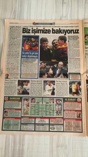 FOTOMAÇ SPOR GAZETESİ - TURKISH NEWSPAPER - DOĞUM GÜNÜ HEDİYESİ  - EKSİKSİZ TAM TAKIM GAZETE -7 NİSAN 2002 PAZAR  AZİZ YILDIRIM - HALUK ULUSOY - MURAT ÖZAYDIN - MAHMUT USLU - OGÜN - CEYHUN - OĞUZ - SERHAT - REVIVO - ANDERSSON - JOHNSON - OKTAY - RAPAJLO - ABDULLAH - UCHE - ALİ AKDENİZ - MİRKOVİC - MERT MERİÇ - YUSUF - ÜMİT - LAZETİC - HAKAN - ZİYA DOĞAN - VOLKAN ARKAN - HASAN SAYDAM - NECİP OLGUN - HAKAN POLAT - CARLOS DA SİVA - ALEXANDER LOBE - METİN ÇAY - ZİYA ŞAHİN - GORAN LAZAREVSKİ - SERKAN BENSOL - MİTHAT - AHMET DURSUN - TAYFUN - TUMER - BAYRAM - ERMAN - MANSIZ - CHRISTOPH DAUM  BEŞİKTAŞ ASLAN’I EZDİ - EN KRİTİK PAZAR - FENER 5 KOLDAN - İLK KEZ BU KADAR İYİ OYNADI - TARAFTAR SAHAYA İNDİ - SAVAŞI DA KAZANDILAR - FIRE VERMEDİLER - RAKİPLER STRESE GİRDİ - KANARYA TARAFTARINI SEVİNDİRDİ - TELAFİSİ ÇOK ZOR - BEŞİKTAŞ GÜNLÜĞÜ - BEYAZ BAYRAK - AYDIN’LA İLK DEPLASMAN - KARTAL TAKTİK ÇALIŞTI - YÖNETİM TAM KADRO GİDİYOR - MALATYA PEŞİNDE - HAKEM HATALARI BIKTIRDI - BİLANÇO - MİTHAT HIRSLI