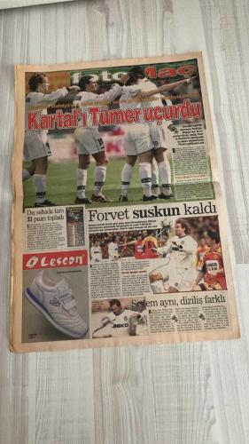FOTOMAÇ SPOR GAZETESİ - TURKISH NEWSPAPER - DOĞUM GÜNÜ HEDİYESİ  - EKSİKSİZ TAM TAKIM GAZETE -8 NİSAN 2002 PAZARTESİ  RADU - MEHMET - ENVER - AYHAN - TÜMER - İLHAN - İBRAHİM - AHMET DURSUN - STAVRUM - EMRE - NECİP OLGUN - SERDAR BİLGİLİ - TURGAY CİNER - ZAFER YILDIRIM - NEVZAT DEMİR - AFFAN KEÇECİ - VAHAP HACIOĞLU - CHRISTOPH DAUM - CARLOS - RONALDO  CİMBOM’UN ALTIN YEDEĞİ - RADU VAR DELDİ - TEK KALE OYNADILAR - TÜMER VURDU KARTAL UÇTU - FORVET SUSKUN KALDI - SİSTEM AYNI DİZİLİŞ FARKLI - DAUM YOLU YARILADI - MAÇIN ADAMI TÜMER - SEN BURADA MIYDIN? - SONUNU ZOR GETİRDİ - MALATYA TARİHİ BİR GÜN YAŞADI - YARIŞA DEVAM  GALATASARAY - SAMSUNSPOR - BEŞİKTAŞ - MALATYASPOR - ANTALYASPOR - TRABZONSPOR - KOCAELİSPOR - ANKARAGÜCÜ - YOZGATSPOR - İSTANBULSPOR - DENİZLİSPOR - DİYARBAKIRSPOR - ÇAYKUR RİZESPOR - BURSASPOR - GAZİANTEPSPORRADU - HAKAN ŞÜKÜR - ENVER - AYHAN - TÜMER - İLHAN - İBRAHİM - AHMET DURSUN - STAVRUM - SERDAR BİLGİLİ - TURGAY CİNER - ZAFER YILDIRIM - NEVZAT DEMİR - AFFAN KEÇECİ - VA