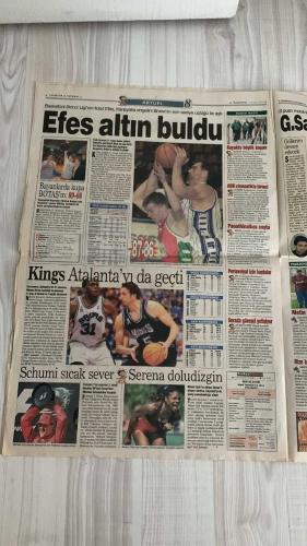 FOTOMAÇ SPOR GAZETESİ - TURKISH NEWSPAPER - DOĞUM GÜNÜ HEDİYESİ  - EKSİKSİZ TAM TAKIM GAZETE -10 NİSAN 2002 ÇARŞAMBA  EROL ERSOY - AZİZ YILDIRIM - WERNER LORANT - SİNAN ENGİN - TAYFUR - TÜMER - İLHAN MANSIZ - AHMET DURSUN - STAVRUM - ERMAN - İBRAHİM - KHLESTOV - BURAK ELMAS - ÖZER SARAÇOĞLU - RADU NICULESCU - LUCESCU - YAŞAR YALÇIN - MUSTAFA DENİZLİ - ASPER - YILDIRIM DEMİRÖREN - VAHAP HACIOĞLU - SERDAR BİLGİLİ - TURGAY CİNER - ZAFER YILDIRIM - NEVZAT DEMİR - AFFAN KEÇECİ  YILDIRIM’IN ZAFER GÜNÜ - PARANIN NE ÖNEMİ VAR - MOTİVASYONU PAZAR AKŞAMI GÖRÜŞÜRÜZ - FORMÜL CEBİMDE - İNÖNÜ FOBİSİ BİTECEK - BİLETLERE YOĞUN İLGİ - YILDIZ SAVAŞLARI BİTMİYOR - PARA İÇİN GELMEDİM - EMRE’NİN YOKLUĞU TAŞLARI OYNATTI - GALATASARAY’DA GENÇLİK AŞISI - ÜMİT KARAN’A UEFA’DAN AF - ASLAN SABIRLI OLACAK - BİLETLER KARABORSA - BEŞİKTAŞ’LA GÖRÜŞMEDİM - FENER’İ FARKLI YENECEĞİZ - TEDBİRLER ARTTIRILMALI - ASPER GİDİYOR - ÜMRANİYE’DE TAKTİK İDMANI - DEMİRÖREN’DEN AÇIK ÇEK - YÖNETİMDEN MORAL YEMEĞİ - TRABZON DÖNÜM MA