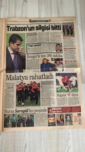 FOTOMAÇ SPOR GAZETESİ - TURKISH NEWSPAPER - DOĞUM GÜNÜ HEDİYESİ  - EKSİKSİZ TAM TAKIM GAZETE -11 NİSAN 2002 PERŞEMBE  AYKUT KOCAMAN - OĞUZ ÇETİN - AZİZ YILDIRIM - SİNAN ENGİN - LUCESCU - BERKANT - FLEURQUIN - SERKAN ÜNLÜ - LEVENT TUZEMEN - HASAN ŞAŞ - WERNER LORANT - RAP RAP - HAKAN ŞÜKÜR - TUNCAY ŞANLI - NİHAT KAHVECİ - ÜMİT KARAN - HİDAYET TÜRKOĞLU - TUGAY KERİMOĞLU - HAKAN ÜNSAL  G.SARAYLILAR’A SÜPER POSTER - FENERLİLER AYKUT VE OĞUZ’A GÜVENİYOR - KADER DERBİSİ - YILDIRIM VE ENGİN’DEN 20 MİLYARLIK ARABA İDDİASI - CİMBOM ÇOK GERGİN - BERKANT VE FLEURQUIN YUMRUKLAŞTI - TRABZON’DA YANLIŞ ÇOK - ÜLKER MACCABI TEL AVİV’E GİTMİYOR - DERBİ KİTAPÇIĞI - RAP RAP DÖKTÜRDÜ - SİNAN ENGİN: ÇİMLERE GÖMÜN - HASAN ŞAŞ POSTERİ - EFES PİLSEN URAL GREAT PERM’İ YENDİ - ÜLKER İSRAİL’E GİTMİYOR - SACRAMENTO GEÇİLMEZ - TMOK ÖZEL ÖDÜLLERİ - BLACKBURN CHELSEA İLE BERABERE  GALATASARAY - FENERBAHÇE - BEŞİKTAŞ - TRABZONSPOR - İSTANBULSPOR - MACCABI TEL AVİV - ULKER - EFES PİLSEN - URAL GREAT PERM - SIENA - HAPO