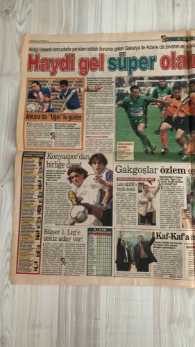 FOTOMAÇ SPOR GAZETESİ - TURKISH NEWSPAPER - DOĞUM GÜNÜ HEDİYESİ  - EKSİKSİZ TAM TAKIM GAZETE -11 NİSAN 2002 PERŞEMBE  AYKUT KOCAMAN - OĞUZ ÇETİN - AZİZ YILDIRIM - SİNAN ENGİN - LUCESCU - BERKANT - FLEURQUIN - SERKAN ÜNLÜ - LEVENT TUZEMEN - HASAN ŞAŞ - WERNER LORANT - RAP RAP - HAKAN ŞÜKÜR - TUNCAY ŞANLI - NİHAT KAHVECİ - ÜMİT KARAN - HİDAYET TÜRKOĞLU - TUGAY KERİMOĞLU - HAKAN ÜNSAL  G.SARAYLILAR’A SÜPER POSTER - FENERLİLER AYKUT VE OĞUZ’A GÜVENİYOR - KADER DERBİSİ - YILDIRIM VE ENGİN’DEN 20 MİLYARLIK ARABA İDDİASI - CİMBOM ÇOK GERGİN - BERKANT VE FLEURQUIN YUMRUKLAŞTI - TRABZON’DA YANLIŞ ÇOK - ÜLKER MACCABI TEL AVİV’E GİTMİYOR - DERBİ KİTAPÇIĞI - RAP RAP DÖKTÜRDÜ - SİNAN ENGİN: ÇİMLERE GÖMÜN - HASAN ŞAŞ POSTERİ - EFES PİLSEN URAL GREAT PERM’İ YENDİ - ÜLKER İSRAİL’E GİTMİYOR - SACRAMENTO GEÇİLMEZ - TMOK ÖZEL ÖDÜLLERİ - BLACKBURN CHELSEA İLE BERABERE  GALATASARAY - FENERBAHÇE - BEŞİKTAŞ - TRABZONSPOR - İSTANBULSPOR - MACCABI TEL AVİV - ULKER - EFES PİLSEN - URAL GREAT PERM - SIENA - HAPO