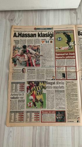 FOTOMAÇ SPOR GAZETESİ - TURKISH NEWSPAPER - DOĞUM GÜNÜ HEDİYESİ  - EKSİKSİZ TAM TAKIM GAZETE -14 NİSAN 2002 PAZAR  AYKUT KOCAMAN - OĞUZ ÇETİN - AZİZ YILDIRIM - SİNAN ENGİN - MUHİTTİN BOŞAT - AHMET DURSUN - JOHNSON - ANDERSSON - TAYFUR HAVUTÇU - LUCESCU - HASAN ŞAŞ - SUAT - BERKANT - FLEURQUIN - CANAYDIN - SEMİH HAZNEDAROĞLU - HİDAYET TÜRKOĞLU - TUGAY KERİMOĞLU - HAKAN ÜNSAL - TUNCAY ŞANLI - ARİF ERDEM - SAFFET - ORHAN ERDEMİR  KADER DERBİSİ - ALMANLAR FENER DEDİ - EN İYİ TAKIM GALATASARAY - DAUM KAYBEDERSE BİTER - SÜPER DERBİYE SÜPER KİTAPÇIK - RONALDO MÜJDESİ - CEYHUN OYNUYOR - 20 MİLYAR KAVGASI - MUHİTTİN BOŞAT DERBİYİ YÖNETECEK - G.SARAY’DA HASAN TAMAM, SUAT ZOR - LAY LAY LOM CANSUN - GALATASARAY’DA BORÇ GERÇEĞİ 54 MİLYON DOLAR - HAZNEDAROĞLU SEÇİMİ KAZANDI - FLEURQUIN: GERGİNİZ - ÜLKER İSRAİL’E GİTMİYOR - EFES PİLSEN URAL GREAT PERM’İ YENDİ - SACRAMENTO KINGS SERİYİ 9’A ÇIKARDI - TMOK ÖZEL ÖDÜLLERİ - BLACKBURN CHELSEA İLE BERABERE - G.SARAY İSTANBULSPOR’U 2-0 YENDİ - İNÖNÜ’DE SON D