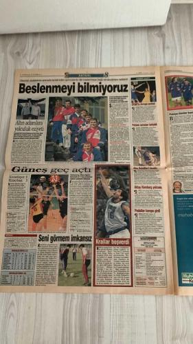 FOTOMAÇ SPOR GAZETESİ - TURKISH NEWSPAPER - DOĞUM GÜNÜ HEDİYESİ  - EKSİKSİZ TAM TAKIM GAZETE -16 NİSAN 2002 SALI  SERDAR BİLGİLİ - AZİZ YILDIRIM - HALUK ULUSOY - MUHİTTİN BOŞAT - ORHAN ERDEMİR - ABDURRAHİM ALBAYRAK - AYŞE HATUN ONAL - ÜMİT DAVALA - BÜLENT YAVUZ - NİHAT ÖZDEMİR - YILDIRIM DEMİRÖREN - METE DÜREN - KIVANÇ OKAY - CEM BİLGE - SİNAN ENGİN  BEŞİKTAŞ İSYANDA - SERDAR BİLGİLİ’DEN FEDERASYONA SERT ÇIKIŞ - “EMEĞİMİZ GASP EDİLDİ” - ULUSOY YÖNETİMİNE REZALET TEPKİSİ - ERDEMİR VE BOŞAT’IN HAKEMLİKLERİ BİTTİ - YAVUZ’UN AÇIKLAMASI - ULUSOY’DAN YILDIRIM’A SKANDAL MEKTUP - AYŞE HATUN ONAL İLE ALBAYRAK GECEDE - HER YERDE OLAY VAR - SİNAN ENGİN SEZON SONU BIRAKIYOR - BEŞİKTAŞ’IN ŞAMPİYONLAR LİGİ UMUDU TÜKENDİ - FEDERASYONUN KARARLARI TÜRK FUTBOLUNU KAOSA SÜRÜKLÜYOR  FENERBAHÇE - BEŞİKTAŞ - GALATASARAY - TRABZONSPOR - İSTANBULSPOR - MHK - DİYARBAKIRSPOR - BURSASPOR - ÇAYKUR RİZE - MALATYASPOR - ANTALYASPOR