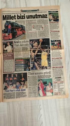 FOTOMAÇ SPOR GAZETESİ - TURKISH NEWSPAPER - DOĞUM GÜNÜ HEDİYESİ  - EKSİKSİZ TAM TAKIM GAZETE -19 NİSAN 2002 CUMA  WERNER LORANT - ÜMİT KARAN - LUCECU - HÜSNÜ GÜRELİ - YILDIRIM DEMİRÖREN - SERDAR BİLGİLİ - CHRISTOPH DAUM - SİNAN ENGİN - AHMET EREN - İLHAN MANSIZ - MEHMET ŞENOL - ROBERT SPEHAR - SUAT - HASAN ŞAŞ - MONDRAGON - BÜLENT KORKMAZ - AYHAN AKMAN - ALİ DÜRÜST - METE RAVBKH - SERGEN YALÇIN - WASHINGTON - SADİTTİN SARAN - İLHAN CAVCAV - CEMAL AYDIN - FİKRET ÜNLÜ  LORANT’A YETMEDİ - ÜMİT KARAN ÇOK BAŞARILI - BEŞİKTAŞ’TA DAUM TARTIŞMASI - DAUM’UN ŞARTLARI VAR - PFDK’DAN CEZALAR: İLHAN’A 2, A.EREN’E 1 MAÇ - SİNAN ENGİN’E 15 GÜN CEZA - HEGEMONYA YAZISI - GALATASARAY’DA SPEHAR KRİZİ - FLORYA’DA SUAT SEVİNCİ - LUCECU: “ÜMİT’TEN MEMNUNUM” - MONDRAGON’UN KALMASI İÇİN GİRİŞİMLER - BÜLENT VE AYHAN’A UEFA’DAN CEZA YOK - SERGEN’İN ÜZÜNTÜSÜ - WASHINGTON TRANSFERİNDE İLERLEME - YILDIRIM’IN ADAYLARI: CAVCAV VE CEMAL AYDIN  FENERBAHÇE - GALATASARAY - BEŞİKTAŞ - TRABZONSPOR - STANDARD LIEGE - ANKAR