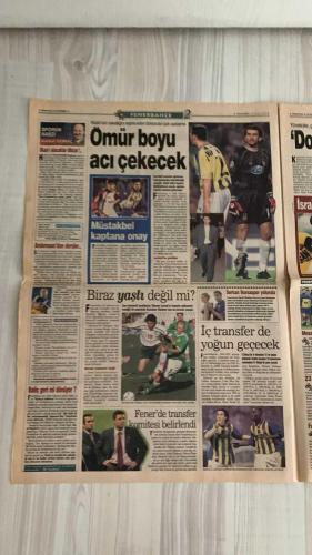 FOTOMAÇ SPOR GAZETESİ - TURKISH NEWSPAPER - DOĞUM GÜNÜ HEDİYESİ  - EKSİKSİZ TAM TAKIM GAZETE -24 NİSAN 2002 ÇARŞAMBA  AZİZ YILDIRIM - WERNER LORANT - SERDAR BİLGİLİ - YILDIRIM DEMİRÖREN - HÜSNÜ GÜRELİ - LUCECU - ÜMİT KARAN - SUAT - HASAN ŞAŞ - BÜLENT KORKMAZ - VEDAT - CAPONE - BATISTA - EFFENBERG - JANCKER - SONG - ALİ DÜRÜST - METE RAVBKH - CEM KANICA - MEHMET NAR - FİKRET ÜNLÜ - İLHAN CAVCAV - CEMAL AYDIN  AZİZ YILDIRIM: “YARIŞI İLK YARIDA KAYBETTİK” - FENERBAHÇE’NİN SEZON RÖNTGENİ - GALATASARAY ÇOK AVANTAJLI - FUTBOL HAYATTIR: 23 NİSAN’DA FİLİSTİNLİ ÇOCUKLAR FUTBOLLA NEFES ALDI - BEŞİKTAŞ’TA DAUM TARTIŞMASI - GALATASARAY’DA KIYIM VAR: FLOURQUIN, POREZ, GONNO, NİADE VE SERKAN GÖNDERİLİYOR - BÜLENT KORKMAZ VE SATİN DEVAM EDİYOR - MONDRAGON’UN FİYATI YÜKSEK - TRANSFER LİSTESİ ÇOK UZUN: YILMAZ, MEHMET NAR, CEM KANICA, TOLGA, OKAN, MARAT - EFFENBERG PLANI - PFDK’DAN CEZA YAĞDI: BEŞİKTAŞ’A 2 MİLYAR, FENERBAHÇE’YE 500 MİLYON - GALATASARAY TARAFTARI İZMİT’E AKACAK - SAKARYASPOR UMUTLU - ERZ