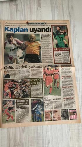 FOTOMAÇ SPOR GAZETESİ - TURKISH NEWSPAPER - DOĞUM GÜNÜ HEDİYESİ  - EKSİKSİZ TAM TAKIM GAZETE -24 NİSAN 2002 ÇARŞAMBA  AZİZ YILDIRIM - WERNER LORANT - SERDAR BİLGİLİ - YILDIRIM DEMİRÖREN - HÜSNÜ GÜRELİ - LUCECU - ÜMİT KARAN - SUAT - HASAN ŞAŞ - BÜLENT KORKMAZ - VEDAT - CAPONE - BATISTA - EFFENBERG - JANCKER - SONG - ALİ DÜRÜST - METE RAVBKH - CEM KANICA - MEHMET NAR - FİKRET ÜNLÜ - İLHAN CAVCAV - CEMAL AYDIN  AZİZ YILDIRIM: “YARIŞI İLK YARIDA KAYBETTİK” - FENERBAHÇE’NİN SEZON RÖNTGENİ - GALATASARAY ÇOK AVANTAJLI - FUTBOL HAYATTIR: 23 NİSAN’DA FİLİSTİNLİ ÇOCUKLAR FUTBOLLA NEFES ALDI - BEŞİKTAŞ’TA DAUM TARTIŞMASI - GALATASARAY’DA KIYIM VAR: FLOURQUIN, POREZ, GONNO, NİADE VE SERKAN GÖNDERİLİYOR - BÜLENT KORKMAZ VE SATİN DEVAM EDİYOR - MONDRAGON’UN FİYATI YÜKSEK - TRANSFER LİSTESİ ÇOK UZUN: YILMAZ, MEHMET NAR, CEM KANICA, TOLGA, OKAN, MARAT - EFFENBERG PLANI - PFDK’DAN CEZA YAĞDI: BEŞİKTAŞ’A 2 MİLYAR, FENERBAHÇE’YE 500 MİLYON - GALATASARAY TARAFTARI İZMİT’E AKACAK - SAKARYASPOR UMUTLU - ERZ