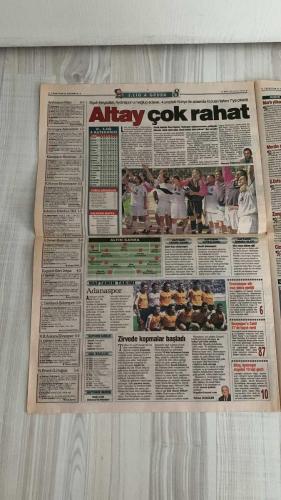 FOTOMAÇ SPOR GAZETESİ - TURKISH NEWSPAPER - DOĞUM GÜNÜ HEDİYESİ  - EKSİKSİZ TAM TAKIM GAZETE -30 NİSAN 2002 SALI  AZİZ YILDIRIM - ÜMİT DAVALA - SERDAR BİLGİLİ - YILDIRIM DEMİRÖREN - HÜSNÜ GÜRELİ - WERNER LORANT - JOHNSON - CEYHUN - LAZETİÇ - UCHE - NURİ - İLHAN CAVCAV - CEMAL AYDIN - MAHMUT USLU - SADİTTİN SARAN - NİHAT ÖZDEMİR - FARUK SARAÇ - AHMET ÇAKAR - DAVUT DİŞLİ - CEM YILMAZ - FATİH TERİM  AZİZ YILDIRIM ŞOV YAPACAK - FENERBAHÇE’DE 10 GÜNDE TRANSFER OPERASYONU - ÜMİT DAVALA İMZAYA KALDI - ORTEGA VE WASHINGTON HEDEFTE - GALATASARAY 15. ŞAMPİYONLUĞUNU İLAN ETTİ - ULTRASLAN’DAN ŞAMPİYONLUK KUTLAMASI - CEM YILMAZ’LI ESPRİLİ PANKARTLAR - FATİH TERİM’DEN ALTAYLI’YA SERT YANIT - LAZETİÇ VE UCHE VEDA ETTİ - GENÇLERBİRLİĞİ’NDEN OKAN İÇİN YENİ ATAK - JOHNSON İÇİN YUNAN BASININDAN PANATHINAIKOS İDDİASI - FENERBAHÇE’DEN ULUSOY’A SERT SORULAR - ATATÜRK’ÜN ZİYARETİNİN 84. YILDÖNÜMÜNDE “SARI ZEYBEK DEFİLESİ” - GALATASARAY’IN ŞAMPİYONLUK ŞÖLENİ SAMİ YEN’DE - MALATYA VE GENÇLERBİRLİĞİ BERABERLİKL