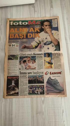 FOTOMAÇ SPOR GAZETESİ - TURKISH NEWSPAPER - DOĞUM GÜNÜ HEDİYESİ  - EKSİKSİZ TAM TAKIM GAZETE -5 MAYIS 2002 PAZAR  ARİF ERDEM - İLHAN MANSIZ - LUCESCU - SERGEN YALÇIN - AZİZ YILDIRIM - ARİEL ORTEGA - PARREIRA - RIDVAN DİLMEN - KENNET ANDERSSON - SERHAT AKIN - JOHNSON - ALİ GÜNEŞ - ABDULLAH ERCAN - METE RAZLIKLI - YAŞAR YALÇIN  GALATASARAY 15. ŞAMPİYONLUĞUNU İLAN ETTİ: YOZGATSPOR’U 5-0 YENEREK 3. YILDIZI TAKTI - ARİF ERDEM GOL KRALI OLDU, İLHAN’LA PAYLAŞTI - FLORYA VE ALİ SAMİ YEN’DE MUHTEŞEM KUTLAMALAR - FENERBAHÇE DİYARBAKIR’I 3-1 YENDİ: BERKAT (2) VE OKTAY’DAN GOLLER - ANDERSSON SON MAÇINDA GÖZYAŞLARIYLA VEDA ETTİ - SERHAT’TAN BAYERN MÜNİH’E REST - RÜŞTÜ MANCHESTER UNITED’A “EVET” DEDİ - FENERBAHÇE İÇ TRANSFERDE ALİ GÜNEŞ VE JOHNSON İLE İMZA ŞOV - ERGÜN PENBE TRANSFERİNDE FİYAT PAHALI BULUNDU, BEKLEMEDE - LUCESCU’NUN İNTİKAMI: SERGEN’İ BEŞİKTAŞ’A GÖTÜRME PLANI - RIDVAN DİLMEN: “AL NOUMA’YI BİTİR İŞİ” - FENERBAHÇE’NİN 95. YIL KUTLAMASI ŞÖLEN HAVASINDA GEÇTİ  GALATASARAY - FENERBAHÇE -