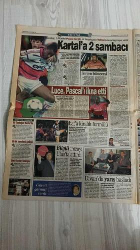 FOTOMAÇ SPOR GAZETESİ - TURKISH NEWSPAPER - DOĞUM GÜNÜ HEDİYESİ  - EKSİKSİZ TAM TAKIM GAZETE -11 MAYIS 2002 CUMARTESİ  FATİH TERİM - ÜMİT DAVALA - AZİZ YILDIRIM - SADETTİN SARAN - MAHMUT USLU - LUCESCU - SERGEN YALÇIN - PASCAL NOUMA - JOHNSON - SERHAT AKIN - ABDULLAH ERCAN - ALİ GÜNEŞ - MÜSLİM ÖZÇELİK - MURAT ERDOĞAN - BÜLENT KORKMAZ - SUAT KAYA - ORHAN CANAYDIN - SERDAR BİLGİLİ - HÜSNÜ GÜRELİ  ÇİZME SEFERİ: TERİM İTALYA’DA TRANSFER ATAĞINDA - GALATASARAY MÜSLİM VE MURAT ERDOĞAN İLE ANLAŞTI - TERİM: “YENİ BİR HAGİ BULMALIYIZ” - MAHMUT USLU: “ORTEGA’YI FENER’DEN BAŞKASI ALAMAZ” - FENERBAHÇE’DE İÇ TRANSFER: JOHNSON İMZALADI, SERHAT KALIYOR, ABDULLAH 4 YIL DAHA - ALİ GÜNEŞ HEDEF BÜYÜTTÜ: “MİLLİ TAKIMDA BANKO OLACAĞIM” - BEŞİKTAŞ LUCESCU İLE ANLAŞTI: SERGIO VE VALDSON DA GELİYOR - SERGEN KAVGASI: G.SARAY VE BEŞİKTAŞ KARŞI KARŞIYA - LUCESCU PASCAL NOUMA’YI İKNA ETTİ - TRABZONSPOR’DA DENİZLİ SESLERİ - FENERBAHÇE UEFA FİNALİ İÇİN KADIKÖY’Ü ZORLUYOR - RÜŞTÜ: “ÖMÜR BOYU FENER’DEYİM”  GALATASARA