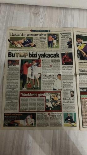 FOTOMAÇ SPOR GAZETESİ - TURKISH NEWSPAPER - DOĞUM GÜNÜ HEDİYESİ  - EKSİKSİZ TAM TAKIM GAZETE -14 MAYIS 2002 SALI  AZİZ YILDIRIM - ARİEL ORTEGA - WASHINGTON - ALMEYDA - ERHAN ALBAYRAK - İSMAİL GÜLDÜREN - CEM KARACA - UCHE - ANDERSSON - LAZETİÇ - SERKAN - MERT MERİÇ - SİMAO - RAPAIÇ - FATİH TERİM - SERDAR BİLGİLİ - LUCESCU - MONDRAGON - TAFFAREL - LUCIANO ZAURI - ALİ GÜLTİKEN - ZİYA DOĞAN  YILDIRIM’IN MUHTEŞEM PLANI: ORTEGA’LI SÜPER KADRO - WASHINGTON VE ALMEYDA İLE GÜÇLÜ BİR ORTA SAHA - ŞİRKETLEŞMEYLE DEV BÜTÇE: STAD VE İŞ MERKEZİ PROJESİ - GALATASARAY’DAN İNTİKAM HEDEFİ: TERİM’İ DEVİRMEK - BİLGİLİ’YE 100. YIL SÜRPRİZİ: BEŞİKTAŞ’I LİG VE KUPADA GEÇME PLANI - AVRUPA’DA HEDEF ÇEYREK FİNAL - BEŞİKTAŞ’TA MONDRAGON HAREKÂTI: TERİM VE LUCESCU KARŞI KARŞIYA - GALATASARAY İTALYAN PEŞİNDE: ZAURI İÇİN TEMASLAR - BEŞİKTAŞ RESMEN LUCESCU İLE 2 YILLIK İMZA - SERGEN VE NOUMA GÜNDEMDE - TAFFAREL’E BORÇ ÖDENİRSE KALE EMANET - FENERBAHÇE’DE MERT MERİÇ’İN DURUMU BELİRSİZ  FENERBAHÇE - GALATASARAY - BEŞİK