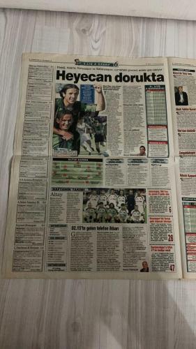 FOTOMAÇ SPOR GAZETESİ - TURKISH NEWSPAPER - DOĞUM GÜNÜ HEDİYESİ  - EKSİKSİZ TAM TAKIM GAZETE -14 MAYIS 2002 SALI  AZİZ YILDIRIM - ARİEL ORTEGA - WASHINGTON - ALMEYDA - ERHAN ALBAYRAK - İSMAİL GÜLDÜREN - CEM KARACA - UCHE - ANDERSSON - LAZETİÇ - SERKAN - MERT MERİÇ - SİMAO - RAPAIÇ - FATİH TERİM - SERDAR BİLGİLİ - LUCESCU - MONDRAGON - TAFFAREL - LUCIANO ZAURI - ALİ GÜLTİKEN - ZİYA DOĞAN  YILDIRIM’IN MUHTEŞEM PLANI: ORTEGA’LI SÜPER KADRO - WASHINGTON VE ALMEYDA İLE GÜÇLÜ BİR ORTA SAHA - ŞİRKETLEŞMEYLE DEV BÜTÇE: STAD VE İŞ MERKEZİ PROJESİ - GALATASARAY’DAN İNTİKAM HEDEFİ: TERİM’İ DEVİRMEK - BİLGİLİ’YE 100. YIL SÜRPRİZİ: BEŞİKTAŞ’I LİG VE KUPADA GEÇME PLANI - AVRUPA’DA HEDEF ÇEYREK FİNAL - BEŞİKTAŞ’TA MONDRAGON HAREKÂTI: TERİM VE LUCESCU KARŞI KARŞIYA - GALATASARAY İTALYAN PEŞİNDE: ZAURI İÇİN TEMASLAR - BEŞİKTAŞ RESMEN LUCESCU İLE 2 YILLIK İMZA - SERGEN VE NOUMA GÜNDEMDE - TAFFAREL’E BORÇ ÖDENİRSE KALE EMANET - FENERBAHÇE’DE MERT MERİÇ’İN DURUMU BELİRSİZ  FENERBAHÇE - GALATASARAY - BEŞİK