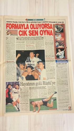 FOTOMAÇ SPOR GAZETESİ - TURKISH NEWSPAPER - DOĞUM GÜNÜ HEDİYESİ  - EKSİKSİZ TAM TAKIM GAZETE -17 MAYIS 2002 CUMA  AHMET DURSUN - SERGEN YALÇIN - YILDIRIM DEMİRÖREN - AZİZ YILDIRIM - WASHINGTON - ARİEL ORTEGA - ALMEYDA - SERHAT AKIN - MAHMUT USLU - MURAT ÖZAYDINLI - GALİP ÖZTÜRK - KENAN ONUK - YILDIRAY BAŞTÜRK - SERPİL HAMDİ TÜZÜN  AHMET DURSUN: “10 NUMARALI FORMA ALINIRSA GİDERİM” - SERGEN BEŞİKTAŞ’A DÖNDÜ: FORMA KAVGASI BAŞLADI - MONDRAGON KARTAL’DA: METZ İLE ANLAŞMA SAĞLANDI - ORTEGA RIVER PLATE’E VEDA ETTİ: “FENERBAHÇE’YE GİDİYORUM” - WASHINGTON RESMEN İMZALADI, DÜNYA AJANSLARI DUYURDU - ORTEGA VE ALMEYDA FRANKFURT’TA FENERLİ TARAFTARLARLA BULUŞTU - SERHAT AKIN İÇİN SON TEKLİF - GALATASARAY’DA TRANSFER GÜNDEMİ: BOGHOSSIAN VE NANNI - REAL MADRİD YİNE ŞAMPİYON: LEVERKUSEN’İ 2-1 YENEREK 9. KEZ KUPAYI ALDI - YILDIRAY BAŞTÜRK DEPRESYONDA: LEVERKUSEN’İN KUPA KAYBI SONRASI TERAPİ - SERGEN’İN ÖYKÜSÜ: “DOLMUŞTAN PORSCHE’YE”  FENERBAHÇE - GALATASARAY - BEŞİKTAŞ - RIVER PLATE - PARMA - REAL MA