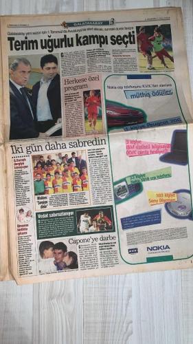 FOTOMAÇ SPOR GAZETESİ - TURKISH NEWSPAPER - DOĞUM GÜNÜ HEDİYESİ  - EKSİKSİZ TAM TAKIM GAZETE -22 MAYIS 2002 ÇARŞAMBA  AZİZ YILDIRIM - ORTEGA - ALMEYDA - WASHINGTON - BATISTUTA - SERGEN YALÇIN - AHMET DURSUN - YILDIRIM DEMİRÖREN - LUCESCU - MONDRAGON - PASCAL NOUMA - MURAT ERDOĞAN - SERDAR TOPRAKTEPE - SADİTTİN SARAN - NİHAT KAHVECİ - ALİ YILDIRIM - HÜSNÜ GÜRELİ - ŞENOL GÜNEŞ - HASAN ŞAŞ - HAKAN ŞÜKÜR - EMRE BELÖZOĞLU - OKAN BURUK - HAKAN ÜNSAL - ADRIANO GALLIANI  BATISTUTA İÇİN FENERBAHÇE BEKLEMEDE: ROMA 15 TRİLYON İSTEDİ, CHELSEA 6 MİLYON DOLAR TEKLİF ETTİ - FENERBAHÇE’DE RÜYA TAKIM: ORTEGA, ALMEYDA VE WASHINGTON İLE AVRUPA HEDEFİ - NİHAT TRANSFERİ İÇİN SADİTTİN SARAN İSPANYA’DA - BEŞİKTAŞ’TA SERGEN VE MONDRAGON TAMAM, NOUMA İÇİN MASAYA OTURULUYOR - GALATASARAY’DA AMBROSINI ISRARI: TERİM KİRALAMA FORMÜLÜNÜ ZORLUYOR - MILAN’DAN RUI COSTA VE SERGINHO İÇİN RET, KUTUZOV VE AMBROSINI İÇİN YEŞİL IŞIK - SERGEN VE AHMET DURSUN ARASINDA 10 NUMARA KAVGASI DEVAM EDİYOR - ŞENOL GÜNEŞ MİLLİ TAKIM