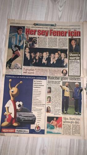 FOTOMAÇ SPOR GAZETESİ - TURKISH NEWSPAPER - DOĞUM GÜNÜ HEDİYESİ  - EKSİKSİZ TAM TAKIM GAZETE -23 MAYIS 2002 PERŞEMBE  AZİZ YILDIRIM - ORTEGA - ALMEYDA - WASHINGTON - SERGEN YALÇIN - AHMET DURSUN - YILDIRIM DEMİRÖREN - HÜSNÜ GÜRELİ - İBRAHİM ALTINSAY - ALİ DÜRÜST - OZHAN CANAYDIN - METE RAZLIKLI - MONDRAGON - MEYRIEU - PASCAL NOUMA - TAYFUN KORKUT - ŞENOL GÜNEŞ - HASAN ŞAŞ - HAKAN ŞÜKÜR - EMRE BELÖZOĞLU - OKAN BURUK - VITALI KUTUZOV - DJALMINHA - CARSTEN JANCKER - NUNO GOMES - BÜLENT TULUN  AZİZ YILDIRIM’I AĞLATTILAR: ŞİRKETLEŞME TANITIMINDA ÜYELERDEN BÜYÜK DESTEK - BEŞİKTAŞ MONDRAGON’U RESMEN ALDI: “ASLAN DEĞİL KARTAL” - BEŞİKTAŞ AYRICA MEYRIEU’YU KİRALADI - GALATASARAY’DA KALE KRİZİ: TERİM PLETIKOSA’YA YÖNELDİ - BEŞİKTAŞ NOUMA İÇİN MASADA: “ÜÇÜNCÜ GOLÜ ATACAĞIZ” - SERGEN: “ARTIK BEŞİKTAŞ’TAYIM, PEŞİMİ BIRAKIN” - GALATASARAY’IN 5 GÖZDESİ: DJALMINHA, JANCKER, KUTUZOV, NUNO GOMES, NANNI - TERİM: “AMBROSINI OLACAK” - CANAYDIN: “HER GALATASARAYLI 100 EURO BAĞIŞ YAPARSA DÜNYA TAKIMI OLURUZ”