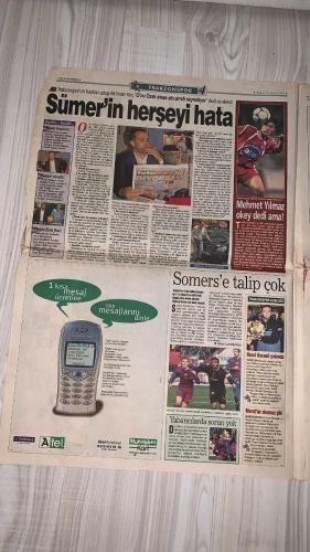 FOTOMAÇ SPOR GAZETESİ - TURKISH NEWSPAPER - DOĞUM GÜNÜ HEDİYESİ  - EKSİKSİZ TAM TAKIM GAZETE -26 MAYIS 2002 PAZAR  AZİZ YILDIRIM - ALİ YILDIRIM - ORTEGA - ALMEYDA - WASHINGTON - SERGEN YALÇIN - AHMET DURSUN - YILDIRIM DEMİRÖREN - HÜSNÜ GÜRELİ - İBRAHİM ALTINSAY - ALİ DÜRÜST - OZHAN CANAYDIN - MONDRAGON - ADRIANA (NİŞANLISI) - PASCAL NOUMA - EDILSON - DOBROWSKI - TOLGA DOĞANTEZ - SERDAR TOPRAKTEPE - ZAFER - KAAN DOBRA - SAMET AYBABA - ŞENOL GÜNEŞ - HASAN ŞAŞ - HAKAN ŞÜKÜR - EMRE BELÖZOĞLU - OKAN BURUK - HIDAYET TÜRKOĞLU - MASSIMO MORATTI - MEHMET KAZANCI  AZİZ YILDIRIM: “ŞİRKETLEŞMEYE ONAY VERİRSENİZ 11 ORTEGA ALIRIZ” - GALATASARAY VE BEŞİKTAŞ’IN MONDRAGON KAVGASI: İKİSİ DE KAYBETTİ - GALATASARAY 3.25 MİLYON DOLARA MONDRAGON’U ALDI, BEŞİKTAŞ PRESTİJ KAYBETTİ - MENAJER SİNAN ENGİN: “DANSÖZ MONDRAGON” - GALATASARAY’IN YENİ HEDEFLERİ: DJALMINHA, JANCKER, KUTUZOV, NUNO GOMES, NANNI - INTER BAŞKANI MORATTI: “OKAN’IN BİZDE KALMASINI UMUYORUM” - FENERBAHÇE’DE ORTEGA FORMASI 2 TRİLYONLUK GELİR