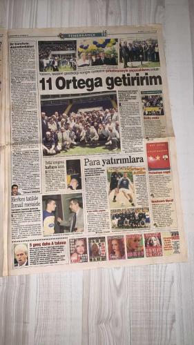 FOTOMAÇ SPOR GAZETESİ - TURKISH NEWSPAPER - DOĞUM GÜNÜ HEDİYESİ  - EKSİKSİZ TAM TAKIM GAZETE -26 MAYIS 2002 PAZAR  AZİZ YILDIRIM - ALİ YILDIRIM - ORTEGA - ALMEYDA - WASHINGTON - SERGEN YALÇIN - AHMET DURSUN - YILDIRIM DEMİRÖREN - HÜSNÜ GÜRELİ - İBRAHİM ALTINSAY - ALİ DÜRÜST - OZHAN CANAYDIN - MONDRAGON - ADRIANA (NİŞANLISI) - PASCAL NOUMA - EDILSON - DOBROWSKI - TOLGA DOĞANTEZ - SERDAR TOPRAKTEPE - ZAFER - KAAN DOBRA - SAMET AYBABA - ŞENOL GÜNEŞ - HASAN ŞAŞ - HAKAN ŞÜKÜR - EMRE BELÖZOĞLU - OKAN BURUK - HIDAYET TÜRKOĞLU - MASSIMO MORATTI - MEHMET KAZANCI  AZİZ YILDIRIM: “ŞİRKETLEŞMEYE ONAY VERİRSENİZ 11 ORTEGA ALIRIZ” - GALATASARAY VE BEŞİKTAŞ’IN MONDRAGON KAVGASI: İKİSİ DE KAYBETTİ - GALATASARAY 3.25 MİLYON DOLARA MONDRAGON’U ALDI, BEŞİKTAŞ PRESTİJ KAYBETTİ - MENAJER SİNAN ENGİN: “DANSÖZ MONDRAGON” - GALATASARAY’IN YENİ HEDEFLERİ: DJALMINHA, JANCKER, KUTUZOV, NUNO GOMES, NANNI - INTER BAŞKANI MORATTI: “OKAN’IN BİZDE KALMASINI UMUYORUM” - FENERBAHÇE’DE ORTEGA FORMASI 2 TRİLYONLUK GELİR