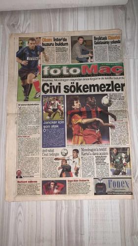 FOTOMAÇ SPOR GAZETESİ - TURKISH NEWSPAPER - DOĞUM GÜNÜ HEDİYESİ  - EKSİKSİZ TAM TAKIM GAZETE -27 MAYIS 2002 PAZARTESİ  AZİZ YILDIRIM - NİHAT ÖZDEMİR - ALİ YILDIRIM - ORTEGA - ALMEYDA - WASHINGTON - BATISTUTA - SERGEN YALÇIN - AHMET DURSUN - YILDIRIM DEMİRÖREN - HÜSNÜ GÜRELİ - İBRAHİM ALTINSAY - ALİ DÜRÜST - OZHAN CANAYDIN - MONDRAGON - TOLGA DOĞANTEZ - SERDAR TOPRAKTEPE - ZAFER - KAAN DOBRA - SAMET AYBABA - ŞENOL GÜNEŞ - HASAN ŞAŞ - HAKAN ŞÜKÜR - EMRE BELÖZOĞLU - OKAN BURUK - BERKANT - HIDAYET TÜRKOĞLU - MASSIMO MORATTI - DİMİTRİ KHLESTOV  ADIM ADIM BATIGOL: FENERBAHÇE’NİN 3 AŞAMALI TRANSFER PLANI - ORTEGA VE ALMEYDA İMZAYA HAZIR, BATISTUTA İÇİN GELİR STRATEJİSİ - NİHAT ÖZDEMİR: “10 NUMARA ORTEGA’NIN” - GALATASARAY VE BEŞİKTAŞ MONDRAGON KAVGASINDA İKİSİ DE KAYBETTİ: CİMBOM PARA, KARTAL PRESTİJ - ALİ DÜRÜST TELEFONLA İŞİ BİTİRDİ - SİNAN ENGİN: “DANSÖZ MONDRAGON” - GALATASARAY’IN HEDEFİNDE DJALMINHA, JANCKER, KUTUZOV, NUNO GOMES VE NANNI - CANAYDIN: “JANCKER İÇİN SON ATAK” - INTER BAŞKAN