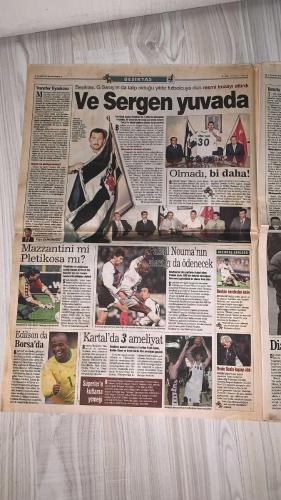 FOTOMAÇ SPOR GAZETESİ - TURKISH NEWSPAPER - DOĞUM GÜNÜ HEDİYESİ  - EKSİKSİZ TAM TAKIM GAZETE -28 MAYIS 2002 SALI  AZİZ YILDIRIM - ALİ YILDIRIM - ORTEGA - ALMEYDA - WASHINGTON - BATISTUTA - SERGEN YALÇIN - AHMET DURSUN - YILDIRIM DEMİRÖREN - HÜSNÜ GÜRELİ - İBRAHİM ALTINSAY - ALİ DÜRÜST - OZHAN CANAYDIN - MONDRAGON - EMRE BELÖZOĞLU - OKAN BURUK - HAKAN ŞÜKÜR - HIDAYET TÜRKOĞLU - YILDIRAY BAŞTÜRK - LUCIO - ŞENOL GÜNEŞ - ERHAN ALBAYRAK - RAPAIÇ - MEHMET KAZANCI - SERGEN YALÇIN (30 NUMARA)  CİMBOM EMRE VE OKAN’I SİLDİ: CANAYDIN VE DÜRÜST’TEN TARİHİ YASAK - TERİM HAYAL KIRIKLIĞI YAŞADI - HAKAN ŞÜKÜR İÇİN KAPILAR AÇIK - ORTEGA’YA ARJANTİN’DE 10 NUMARA: “MARADONA’NIN VELİAHTI” - FENERBAHÇE’DE BATIGOL PLANI DEVAM EDİYOR - LORANT’A “HEMEN GEL” ÇAĞRISI - ERHAN ALBAYRAK TRANSFERİNDE BIELEFELD SORUNU - RAPAIÇ İÇİN 4 MİLYON DOLAR BEDEL BELİRLENDİ - BAYAN ALMEYDA İSTANBUL’A GELİYOR, YÖNETİM ÖZEL İLGİ GÖSTERECEK - YILDIRAY BAŞTÜRK LUCIO’YA MEYDAN OKUDU: “BERABERLİK SENİN OLSUN, BİZ YENECEĞİZ” - HIDAYE