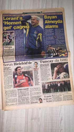 FOTOMAÇ SPOR GAZETESİ - TURKISH NEWSPAPER - DOĞUM GÜNÜ HEDİYESİ  - EKSİKSİZ TAM TAKIM GAZETE -28 MAYIS 2002 SALI  AZİZ YILDIRIM - ALİ YILDIRIM - ORTEGA - ALMEYDA - WASHINGTON - BATISTUTA - SERGEN YALÇIN - AHMET DURSUN - YILDIRIM DEMİRÖREN - HÜSNÜ GÜRELİ - İBRAHİM ALTINSAY - ALİ DÜRÜST - OZHAN CANAYDIN - MONDRAGON - EMRE BELÖZOĞLU - OKAN BURUK - HAKAN ŞÜKÜR - HIDAYET TÜRKOĞLU - YILDIRAY BAŞTÜRK - LUCIO - ŞENOL GÜNEŞ - ERHAN ALBAYRAK - RAPAIÇ - MEHMET KAZANCI - SERGEN YALÇIN (30 NUMARA)  CİMBOM EMRE VE OKAN’I SİLDİ: CANAYDIN VE DÜRÜST’TEN TARİHİ YASAK - TERİM HAYAL KIRIKLIĞI YAŞADI - HAKAN ŞÜKÜR İÇİN KAPILAR AÇIK - ORTEGA’YA ARJANTİN’DE 10 NUMARA: “MARADONA’NIN VELİAHTI” - FENERBAHÇE’DE BATIGOL PLANI DEVAM EDİYOR - LORANT’A “HEMEN GEL” ÇAĞRISI - ERHAN ALBAYRAK TRANSFERİNDE BIELEFELD SORUNU - RAPAIÇ İÇİN 4 MİLYON DOLAR BEDEL BELİRLENDİ - BAYAN ALMEYDA İSTANBUL’A GELİYOR, YÖNETİM ÖZEL İLGİ GÖSTERECEK - YILDIRAY BAŞTÜRK LUCIO’YA MEYDAN OKUDU: “BERABERLİK SENİN OLSUN, BİZ YENECEĞİZ” - HIDAYE