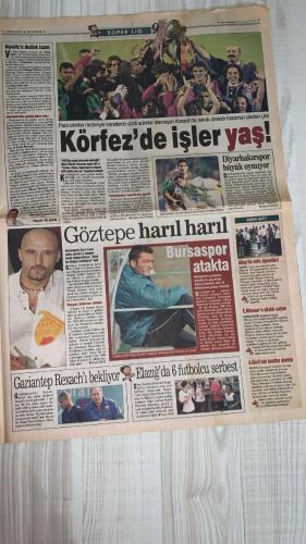 FOTOMAÇ SPOR GAZETESİ - TURKISH NEWSPAPER - DOĞUM GÜNÜ HEDİYESİ  - EKSİKSİZ TAM TAKIM GAZETE -30 MAYIS 2002 PERŞEMBE  AZİZ YILDIRIM - ALİ YILDIRIM - ORTEGA - ALMEYDA - WASHINGTON - SERGEN YALÇIN - AHMET DURSUN - YILDIRIM DEMİRÖREN - HÜSNÜ GÜRELİ - İBRAHİM ALTINSAY - ALİ DÜRÜST - OZHAN CANAYDIN - MONDRAGON - PASCAL NOUMA - BURAK ELMAS - OSCAR CORDOBA - ZAGO - HAKAN ŞÜKÜR - EMRE BELÖZOĞLU - OKAN BURUK - YILDIRAY BAŞTÜRK - LUCIO - MUSTAFA DENİZLİ - ŞENOL GÜNEŞ - SCOLARI - OKTAY DERELİOĞLU  NOUMA KAVGASI: GALATASARAY BURAK ELMAS İLE ANLAŞMAYI DUYURDU, BEŞİKTAŞ’A BÜYÜK DARBE - BEŞİKTAŞ CORDOBA VE ZAGO’YU RENKLERİNE BAĞLADI - GALATASARAY DERGİSİ TANITILDI: “TEK BÜYÜK, ÜÇ YILDIZ” - ORTEGA GARANTİ VERDİ: “SÖZÜMÜN ERİYİM” - ALMEYDA İÇİN SON TARİH 2 HAZİRAN - FENERBAHÇE ORTEGA FORMASINA YOĞUN İLGİ: İKİ GÜNDE 500 SATIŞ - ŞENOL GÜNEŞ: “BREZİLYA FAVORİ AMA ESAS FİNAL KOSTA RİKA’YLA” - BREZİLYA TEKNİK DİREKTÖRÜ SCOLARI: “TÜRKLER ÇİN ORDUSU GİBİ PRES YAPIYOR” - MUSTAFA DENİZLİ: “TÜRKİYE SÜRPRİZ TAKIM