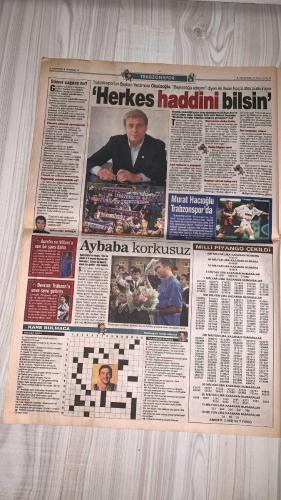 FOTOMAÇ SPOR GAZETESİ - TURKISH NEWSPAPER - DOĞUM GÜNÜ HEDİYESİ  - EKSİKSİZ TAM TAKIM GAZETE -30 MAYIS 2002 PERŞEMBE  AZİZ YILDIRIM - ALİ YILDIRIM - ORTEGA - ALMEYDA - WASHINGTON - SERGEN YALÇIN - AHMET DURSUN - YILDIRIM DEMİRÖREN - HÜSNÜ GÜRELİ - İBRAHİM ALTINSAY - ALİ DÜRÜST - OZHAN CANAYDIN - MONDRAGON - PASCAL NOUMA - BURAK ELMAS - OSCAR CORDOBA - ZAGO - HAKAN ŞÜKÜR - EMRE BELÖZOĞLU - OKAN BURUK - YILDIRAY BAŞTÜRK - LUCIO - MUSTAFA DENİZLİ - ŞENOL GÜNEŞ - SCOLARI - OKTAY DERELİOĞLU  NOUMA KAVGASI: GALATASARAY BURAK ELMAS İLE ANLAŞMAYI DUYURDU, BEŞİKTAŞ’A BÜYÜK DARBE - BEŞİKTAŞ CORDOBA VE ZAGO’YU RENKLERİNE BAĞLADI - GALATASARAY DERGİSİ TANITILDI: “TEK BÜYÜK, ÜÇ YILDIZ” - ORTEGA GARANTİ VERDİ: “SÖZÜMÜN ERİYİM” - ALMEYDA İÇİN SON TARİH 2 HAZİRAN - FENERBAHÇE ORTEGA FORMASINA YOĞUN İLGİ: İKİ GÜNDE 500 SATIŞ - ŞENOL GÜNEŞ: “BREZİLYA FAVORİ AMA ESAS FİNAL KOSTA RİKA’YLA” - BREZİLYA TEKNİK DİREKTÖRÜ SCOLARI: “TÜRKLER ÇİN ORDUSU GİBİ PRES YAPIYOR” - MUSTAFA DENİZLİ: “TÜRKİYE SÜRPRİZ TAKIM