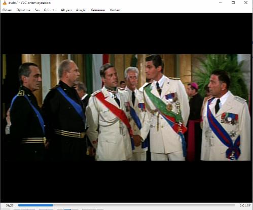 lion of the desert dvd  (PC'de  denenmiştir/izlenmiştir) (ing)  oliver reed anthony quinn irene papas raf vallone rod steiger (moustapha akkad)