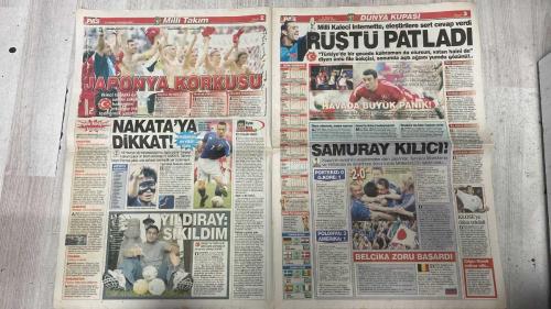 PAS SPOR GAZETESİ - 15 HAZİRAN 2002 - ELDE TUTMAK ARTIK ZOR  - KADERİMİZ AYAĞIMIZDA  - ŞOKU  - JAPONYA KORKUSU  - SİHİRBAZ SANTOS  - TAM İSABET  - ROTAR YAPTI  - SUPER BÜCÜR  - INTER BIRAKMIYOR  - SANDIK HEYECANI  - RINGDE ULUSOY VURDU GEÇTİ  - ANTALYA FİRE VERDİ  - KENDİNE KULÜP BUL  - METSU İÇİN ATA AKSU DEVREDE  - AVRUPA'YA  - TİMUÇİN'İN BÜYÜK İDDİASI  - BU TAKIM KUPA'YI ALABİLİR  - MALATYA PARLAYACAK  - BÜYÜK DÜŞÜNDÜK  - ŞAMPİYON TATİLDE  - COK MUTSUZUM  - HOCAMIZ İSTERSE  - ALPAY BİTTİ OKAN YOLDA  - CİMBOM BOŞ ADAM ALMAZ  - MONDİ SAVAŞA HAZIRIM  - RÜŞTÜ PATLADI  - HAVADA BÜYÜK PANİK  - BENİ TERİM'LE KARIŞTIRMAYIN  - FENER'DEN BAŞKA TAKIMA GELMEM  - KOMUTAN BENİM - ALMEYDA - AZİZ YILDIRIM - HASAN ŞAŞ - TAMER - METSU - ŞENOL GÜNEŞ - GABRIEL SANTOS - EMRE BELÖZOĞLU - HECTOR CUPER - EKREM CENGİZ - SAFFET AKYÜZ - FERDİ - BÜLENT ULUSOY - RAHİM SEPAVAND - HASAN ALTOK - HAMİDE - ERVAL ZEMZEM - KASIM ÖNEN - NECATİ TUZCU - ENDER ARSLAN - ATAMAN - BRUNO METSU - FEYYAZ GÜLMEN - SERTAN