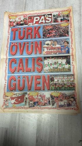 PAS SPOR GAZETESİ - 19 HAZİRAN 2002 - CIMBOM ARAYIŞTA! - G.ANTEP SÜRPRİZ TRANSFER PEŞİNDE - GÖZTEPE TEKNİK DİREKTÖR ARIYOR - KOCAELİ, KARAMAN İLE NİKAH TAZELEDİ - HIRVAT BULOT BURSA'YA İMZA ATTI - BULAK: ELAZIĞ'A BAŞARI İÇİN GELDİM - İŞTE ŞİMDİ ASLAN GİBİYİM - MPENZA PARMAK ISIRTTI - BAŞKAN SABIR İSTEDİ - KAMP PLANLARI ALT-ÜST! - LİGE HAZIRIZ - KÖRFEZ STOPER ARIYOR - SAFFET VE YUNUS D.BAKIR'DA - ASLAN SEVGİSİ BÜYÜYOR - DÜNYANIN 8. HARİKASI - ZAFER'E REKOR PRİM - BU YOL FİNALE ÇIKAR - ÇEYREK KESMEZ VER BİR YARIM - KOLLA KENDİNİ SENEGAL - SIRADAKİ GELSİN - KORE ALTIN GOLLE İŞİ BİTİRDİ - HEPSİNE CÜBBE GİYDİRİN! - BRAVO ŞENES ERZİK - AVANTAJ BİZE GEÇTİ - BECKHAM'A YAKIŞIR - SOPASINI KAPAN GELMİŞ! - YENİ ZAFERLER İÇİN - SAMURAY'A OSMANLI TOKADI - ŞENOL GÜNEŞ - JANCKER - DJALMINHA - NANNI - GABRIEL - OKAN - KAYHAN - GÜV - BAKP - OUTERN - ÖMER KANER - RAHA KAPSAL - SİNAN GENÇ - HİKMET KARAMAN - SEFA SİRMEN - KANDAL - JOSIP BULOT - GRAY BULAK - EVAL TOK - HALUK OKUR - MURAT ERDOĞAN