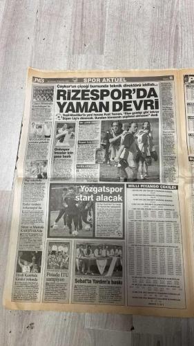 PAS SPOR GAZETESİ - 20 HAZİRAN 2002 - MİLLET İSYANDA! - MORAL BOZMAYIN - OTORİTELER UYARIYOR - KAVGA ARTIK BİTMELİ - ASLAN GOMEZ'İ KİRALIK ALACAK - VE CORDOBA İSTANBUL'DA - EMRE'YE SÜPER TEKLİF! - BAŞKANLAR ZİRVEDE BULUŞTU - CÜNEYT MEMİŞOĞLU KARABÜKSPOR'DA - RİZESPOR'DA YAMAN DEVRİ - EFESLİ KAMBALA KİNDER YOLUNDA - POTADA İTÜ ŞAMPİYON - SEBAT'TA YARDIM'A BASKI - FIFA'DAN MİLYON DOLAR KASAYA GİRDİ - SENEGAL RAPORU - YAŞASIN TÜRKİYE - SAHA SKANDALI! - GÖZDE ÜMİT DAVALA SINIF ATLATI - ONLAR BUNU HAKETTİ - EN BÜYÜK TÜRKİYE SAVAŞÇISI - HAZIRLIK MAÇLARI EKRANA GELİYOR - REVİVO İLE 3 YIL DAHA - LORANT DA HERKES SEVİYOR - NİHAT ÖZDEMİR: ARTIK PAHALI TRANSFER YOK!.. - DA SILVA'YA 3 MİLYON $! - RAPAIC GİDİYOR! - MİRKOVİÇ ÇOK MUTLU - SİMAO İKNA EDİLECEK - FENER'İN GURURU RÜŞTÜ - KRALINI ALAMAZ - ÜMRANİYE HEYECANI - SAVIO'DAN VAZGEÇMEDİK - TÜMER'İN TATİLİ DE BİTTİ - BİZE FİNAL YAKIŞIR! -  ÜMİT DAVALA - EMRE - GOMEZ - CORDOBA - MONDRAGON - EMRE BELÖZOĞLU - YILDIRAY BAŞTÜRK - AZİZ YILDIRIM - ALİ ŞEN