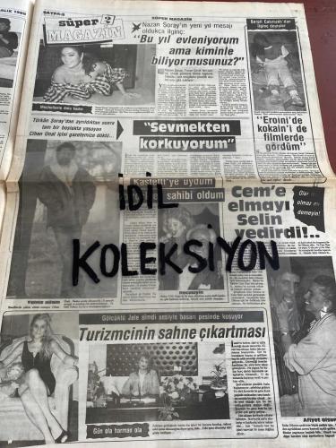 İSTANBUL SÜPER GAZETE AKTÜALİTE POLİTİK VE MAGAZİN GAZETESİ - DOĞUM GÜNÜ HEDİYESİ (TURKİSH - NEWSPAPER) - 22 ARALIK 1988 - TAM TAKIM 12 SAYFADIR -Songül Ülkü-Selen Büke-Kadir İnanır-Müfit Çetin-Sevtap Parman-Belkıs Akkale-İzzet Altınmeşe-Neşe Aksoy-Leyla Önder-Metin Akpınar-Zeki Alasya-Zerrin Özer-Okay Özbalcı-Çiğdem Işıbilir-Hale Soygazi-Barış Pirhasan-Cahide Sonku-Nükhet Duru-Ferdi Tayfur-Türkan Şoray-Yağmur-Uğur Yücel-Bülent Ecevit-Turgut Özal-Süleyman Demirel-Zeki Müren-Nilüfer-Halim Gökhan-Yonca Evcimik-Nazan Şoray-Tunç Çevik-Serpil Çakmaklı-Türkan Şoray-Cihan Ünal-Cem Özer-Selin Dilmen-Hülya Sözer-Gölcüklü Jale-Yeliz-Edip Akbayram-Banu-Arif Susam-Devran Çağlar-Enver Merallı-Rahmi Saltuk-Güpürüm-Ülkü Erakalın-Gülşen Bubikoğlu-Nükhet Duru-Bülent Ersoy-Yüksel Uzel-Ayşe Tunalı-Ümit Uzun-Ferhat Tunç-Burhan Çaçan-Mustafa Küçük-Hülya Süer-Nezahat Demet-Necla Akben-Güler Işık-Mine Koşan-Selahattin Demirtaş-Sibel Can-Sevgi Aksoy-Uğur Bayar-Attila Kaya-Zihni Cinan-Grup Yek-Vitali Hakko-Bel