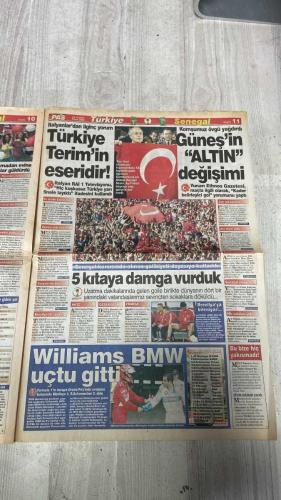 PAS SPOR GAZETESİ - 23 HAZİRAN 2002 - VALLAHİ SÖNMEZ - BU ŞAFAKLARDA YÜZEN ALSANCAK - SPOR HERGÜN BU GAZETEDE - İŞİNİZİ DEĞİL MAKİNALARINIZI DEĞİŞTİRİN - MİLLİ TAKIM'IN DEV POSTERİ SAYFA 9'DA - BUGÜN ÇOK BÜYÜK BİR GÜN - HAKAN ŞÜKÜR - İLHAN MANSIZ - KİM JOUNG - İLHAN - METSU - FATİH TERİM - GALLİANİ - ANGELOTTI - RUI COSTA - NUNO GOMES - REŞİT - KALPAR - KENNEDY - ÇAĞDAŞ ERGİN - KARAMAN - CAPONE - VEDAT - AYHAN - KEREM - SUAT - SERKAN - BÜLENT AKIN - DURO - MONDRAGON - BATİSTA - SARR - GABRİEL - AHMET CEYHAN - DA SİLVA - AYBABA - BİRAND - ALİ OSMAN RENKLİBAY - ERCAN - TAYFUN - SAMET AYBABA - MEHMET YILMAZ - AURELIO - ÖZGENER - ZORLU - MAHMUT ÖZGENER - DOĞAN - GÜNEŞ - ORTEGA - ALMEYDA - SERCAN - GARGALO - WASHİGOL - ENGİN - RONALDO - SERGEN - NOUMA - ASPER - CORDOBA - TERİM - AHMET NECDET SEZER - MONTOYA - R.SCHUMACHER - MİCHAEL SCHUMACHER - RALF SCHUMACHER - BARRİCHELLO - COULTHARD - SATO - MASSA - LA ROSE - J.WİLLİAMS - JAQUSE - HİDDİNK - CAMACHO - GHANDOUR - TOMSANGE - NATAL ROMERO