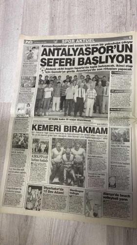 PAS SPOR GAZETESİ - 25 HAZİRAN 2002 - SAFAK HAREKATI  - NANNI TAMAM  - 4 MILYON DOLAR  - TERIM ISTERSE  - DÜNYA KUPASI'NDA BUGÜN  - GOLLER BENDEN  - KİRALIK KARTAL CONCEICAO  - ASLAN'A MILAN MODELİ  - DÖNÜŞÜ OLMAZ  - ÇILGIN  - JÜBİLEMİ BİLE YAPABİLİRİM  - HOŞGELDİN KÜÇÜK SİPA  - KUPA BİZİM  - SERVET TEPTİ  - KENDİSİ BİLİR  - SILVA'DA SON GÜN  - SAMANDIRA'YA HAYRAN KALDI  - HİÇ YALNIZ KALMADI  - 10 NUMARA SORUN DEĞİL  - YILDIRIM'IN GURURU  - ORTEGA TATİLE GİTTİ  - ARJANTİNLİ PARA BASMAYA BAŞLADI  - SON SÖZ SÖYLENMEDİ  - TERİM İŞİNİ BİLİR  - ALPAY İÇİN DÖNÜŞ YOK  - ANCELOTTI DİZİNİ DÖVÜYOR  -  ARIEL ORTEGA  - AZİZ YILDIRIM  - CORDOBA  - BAYRAM TUTUMLU  - YILDIRIM DEMİRÖREN  - CONCEICAO  - ALPAY ÖZALAN  - URS MEIER  - YILDIRAY BAŞTÜRK  - CALIENDO  - ALMEYDA  - SILVA  - WERNER LORANT  - REVIVO  - FERİDUN ÖZDİNGİŞ  - FATİH TERİM  - HAGI  - POPESCU  - COSTA  - FELIPE  - ROBERTO CARIOCA  - FULYA TERİM  - ÖZHAN CANAYDIN  - CARLO ANCELOTTI  - ÜMİT KARAN  - ADNAN DİNÇER  - KEMALETTİN ŞENTÜRK