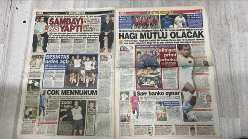 PAS SPOR GAZETESİ - 08 TEMMUZ 2002 - REVİVO 'ŞOV ŞİMDİ BAŞLIYOR - KRAL SAHNEDE - MİLAN RAPAİÇ RAHAT NEFES ALDI - MUHTEŞEM BAY GOL - SADECE F.BAHÇE'Yİ İSTİYORUM - ŞAMPİYONUZ - TÜRKİYE'NİN VİERİ'Sİ OLUR - CİMBOMLU YILMAZ'IN FENERLİ TAKIMI - LİGDE GÖRÜN - FENER'DE OYNAMAK İSTİYORUM! - YA-G.SARAY, YA BEŞİKTAŞ! - HAGI MUTLU OLACAK - AKILLI GÜÇLÜ+HIZLI VE ÖNDE: FERRARİ - HEWITT ŞOV YAPTI - KAYSERİ'DE HEDEF BÜYÜK - EKONOMİK KALİTELİYİZ - SEBAT GAZA BASTI - REVİVO  - RÜŞTÜ  - YUSUF  - M. DOĞAN  - MUSTAFA DOĞAN  - MİRKOVİÇ  - RAPAİÇ  - SERHAT  - OKTAY  - ORTEGA  - WASHINGTON  - TUNCAY  - MILAN RAPAİÇ  - WERNER LORANT  - OĞUZ ÇETİN  - OGÜN  - NANNI  - CEYHUN  - HAGİ  - SCHUMI  - ALPAY  - M. YILMAZ  - SİNAN ENGİN  - SERDAR BİLGİLİ  - LUCESCU  - TERİM  - YÜKSEL AYTUĞ  - MEHMET YILMAZ  - YÜCEL UYAR  - SAMET AYBABA  - METİN  - AYDIN  - DA SILVA  - HÜSEYİN KALPAR  - GİRAY BULAK  - MULTESCU  - ZAFER TÜZÜN  - HAKAN BAYRAKTAR  - HASAN ŞAŞ  - ALİ AKDENİZ  - MESUT YILMAZ  - İSMAİL GÜLDÜREN  - CEM KARACA