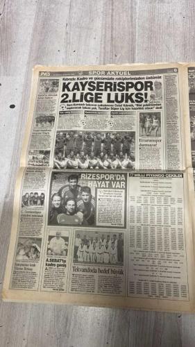 PAS SPOR GAZETESİ - 10 TEMMUZ 2002 - HASAN'A KANCA!.. - ACIYORUM - HAKAN BOLTON'DA - ALPAY ŞAŞKIN! - NİHAT'A KRİZ FRENİ!.. - KAYSERİSPOR 2.LİGE LÜKS! - RİZESPOR'DA HAYAT VAR - A.SEBAT'TA KADRO GENİŞ - TEKVANDODA HEDEF BÜYÜK - MCLAREN THE END - JUAN RIQUELME BARCA'NIN OLDU - RONALDINHO PSG'DE MUTLU - ARMSTRONG YİNE EN BÜYÜK FAVORİ - MUTLAKA BAŞARILI OLACAĞIZ - İTALYAN BOKSÖR SKANDALI - HİDDİNK, PUL OLUYOR - ANBOĞAN: ÜLKER ZİRVEYE KOŞACAK - FENER ŞAMPİYON - BEKLE BİZİ AVRUPA - MARCIO  - SILVA  - WASHINGTON  - RONALDO  - HASAN ŞAŞ  - INTER  - OKAN BURUK  - FATİH TERİM  - İLHAN MANSIZ  - BAYRAM TUTUMLU  - MILAN  - TAYFUN  - HAKAN ŞÜKÜR  - ALPAY  - CANSEL  - ORTEGA  - NİHAT  - STU  - SELİM YILDIRIM  - SARR  - ÜMİT KARAN  - SERGEN  - METE DÜREN  - SİNAN ENGİN  - LUCESCU  - TÜMER  - SERKAN  - PINTO  - ÜMİT  - BERKANT  - MURAT  - BALİÇ  - BATISTA  - SEDAT  - AYHAN  - ZAGO  - BİLGİLİ  - VICTORIA  - A. YILDIRIM  - ASPER  - SEZER  - VEDAT  - FELIPE  - DUNDEE  - MILOSEVIC  - ÖNAL  - ERGÜN PEMBE